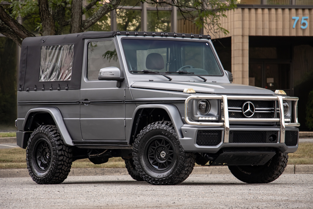 1991 Mercedes-Benz 250GD Wolf — photo 1 of 40