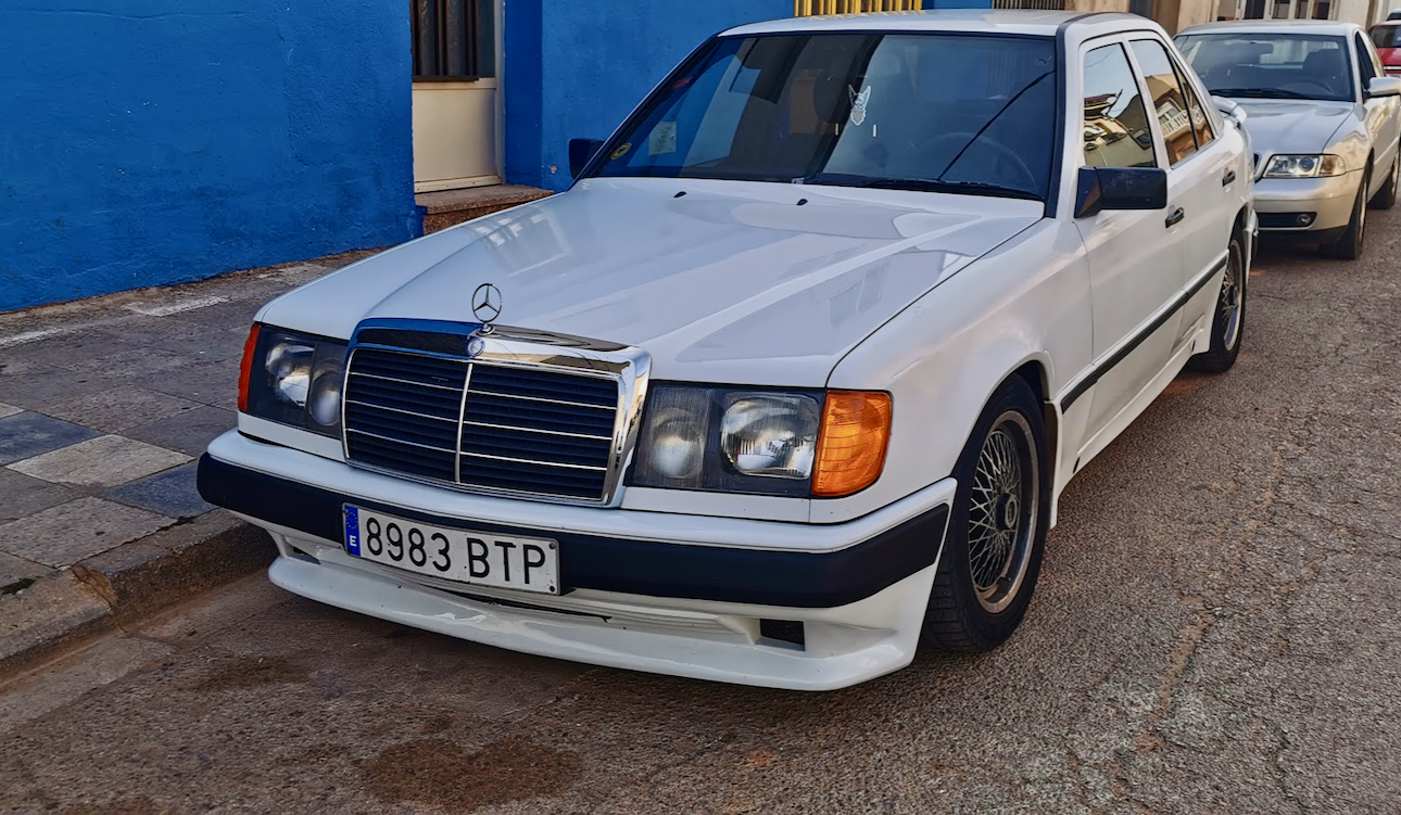 1986 Mercedes-Benz 300D Haslbeck — photo 1 of 40