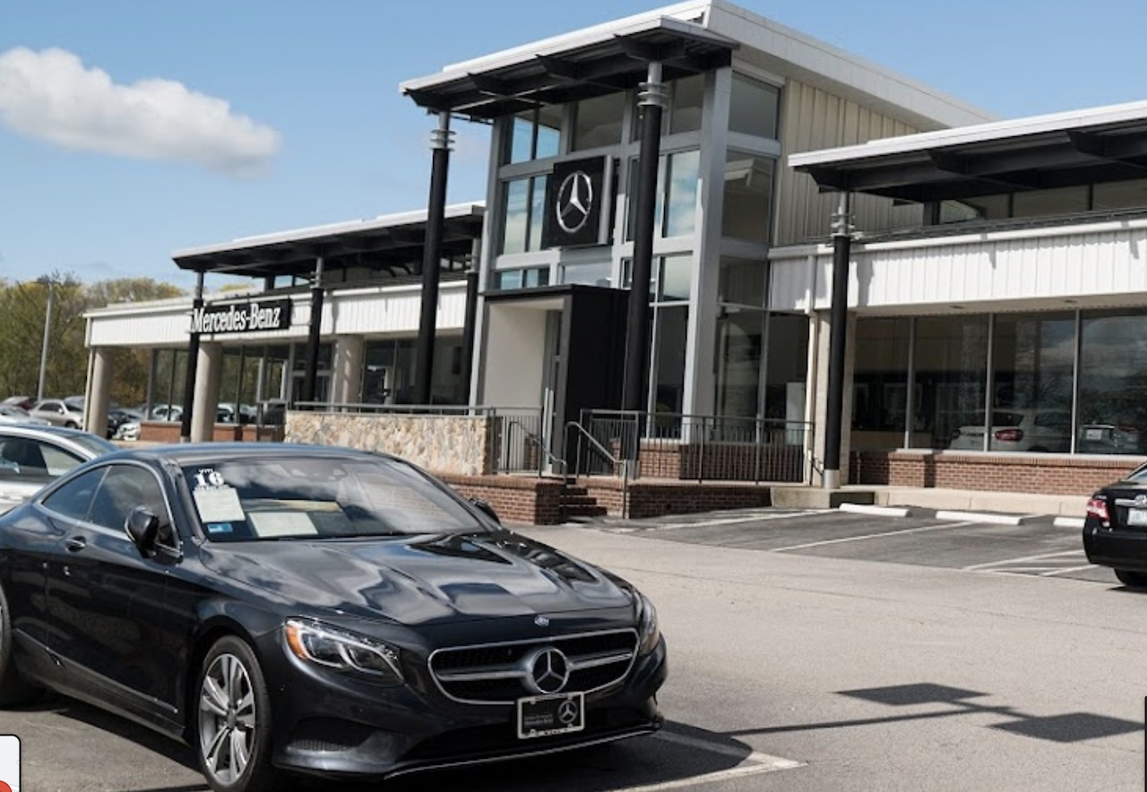 Original MercedesBenz Dealership Sign & Silver Star Logo Sign For Sale